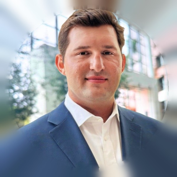 Matt Lawer, commercial real estate broker in Newport Beach